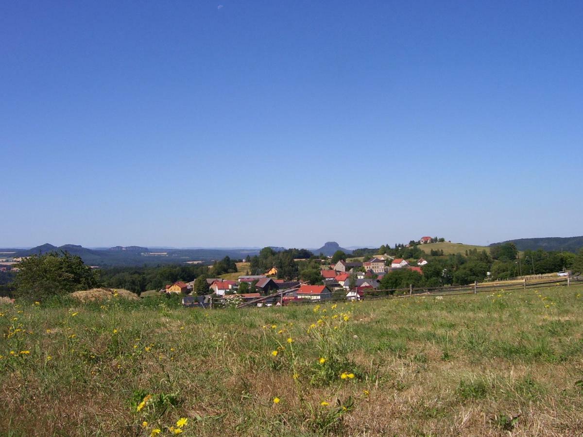 Gaststätte Am Weinberg Bed and Breakfast Mittelndorf Exteriör bild